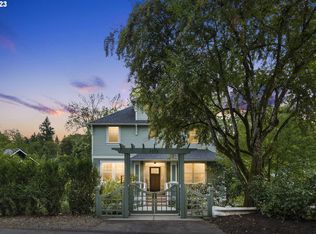 3652 SW Hume St, Portland, OR 97219