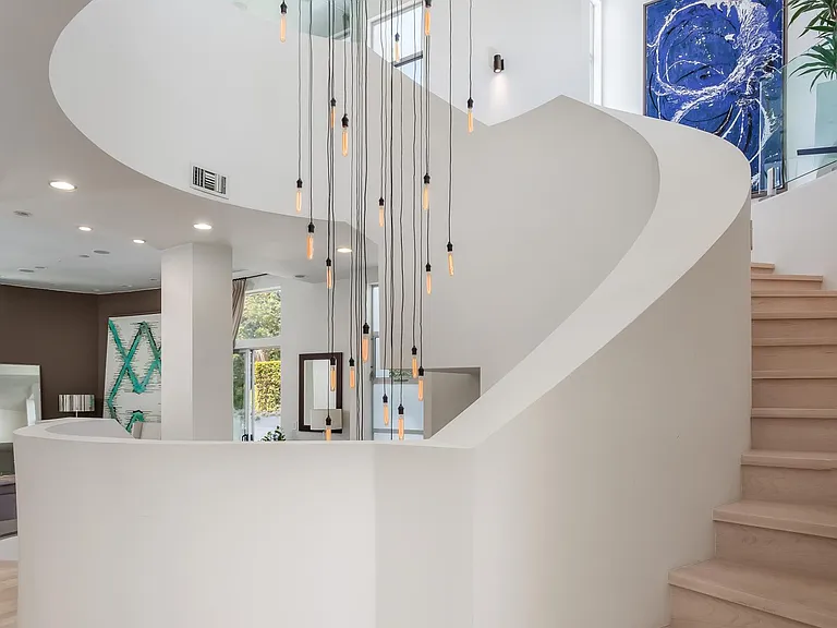 808 N La Jolla Ave — Photo 60