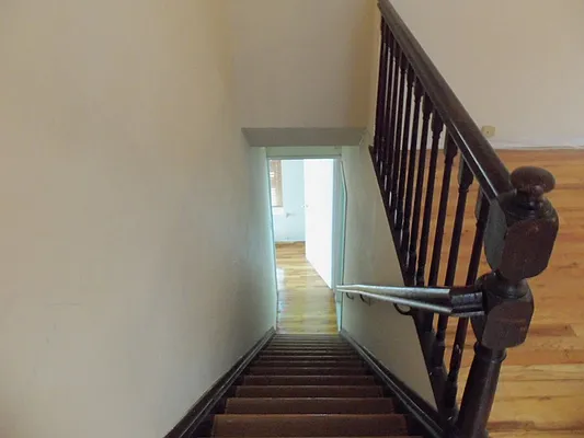 Rented by Picture Realty Inc. | media 28