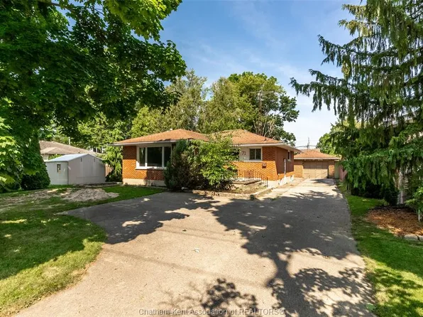 71 McFarlane Ave, Chatham Kent, ON N7L 2K3