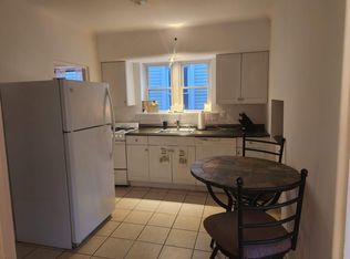 133 2nd Ave APT 2, Troy, NY 12180