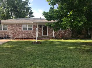 708 W 5th St, Skiatook, OK 74070