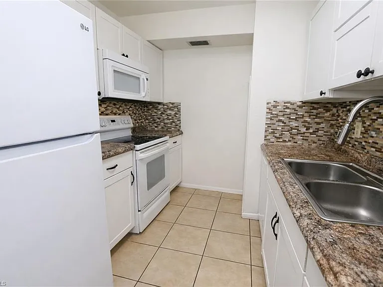 2828 Jackson St #C4 — Photo 15