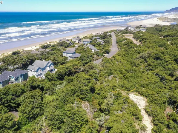 Shoreline Dr #82-85, Florence, OR 97439