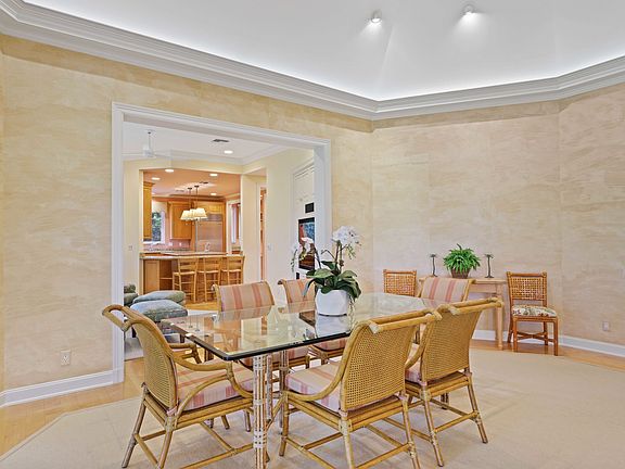 3rd image of 5 Country Rd #A