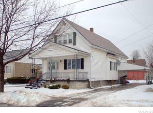 81 Willowlawn Pkwy, Cheektowaga, NY 14206