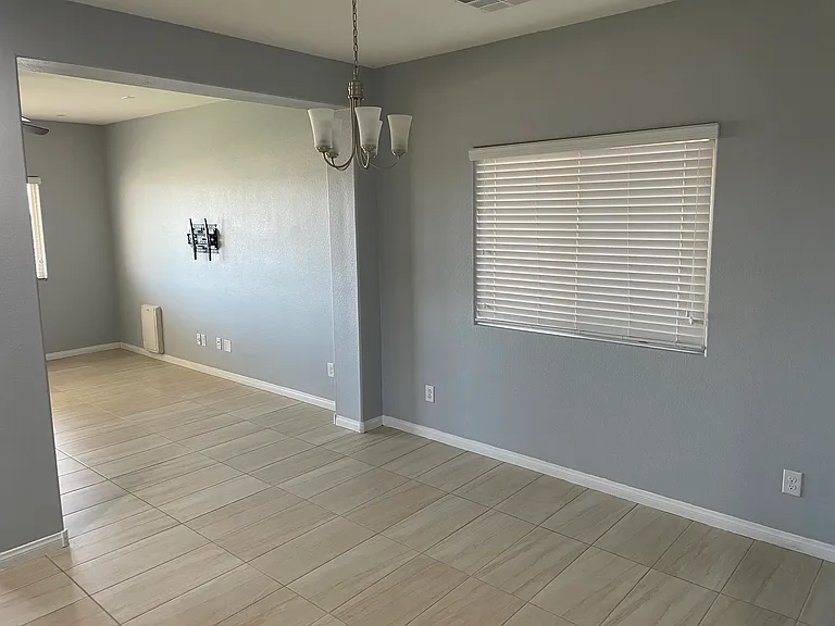 10244 Glacier Pool St — Photo 7