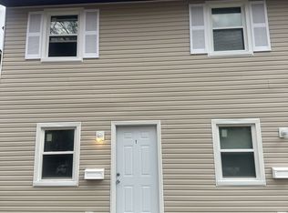 3320 Gaines Mill Rd #6, Springfield, IL 62704