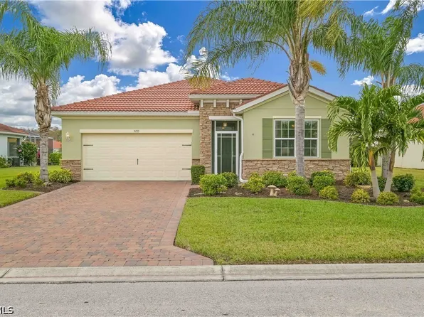 3233 Birch Tree Ln, Alva, FL 33920