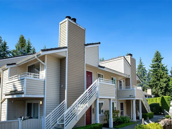 21309 52nd Avenue W #D222, Mountlake Terrace, WA 98043