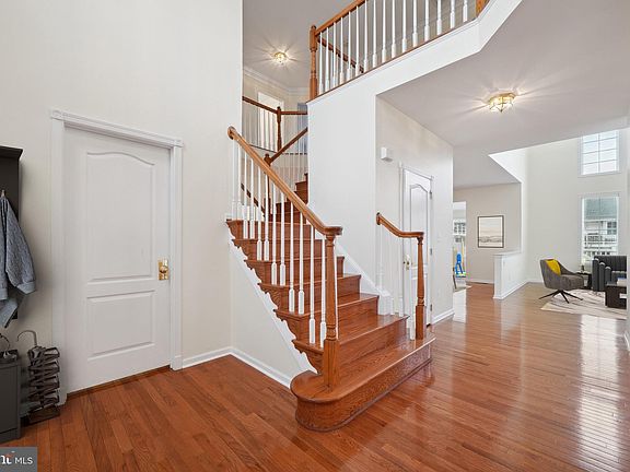 5th image of 22740 Morrisonville Corner Ct