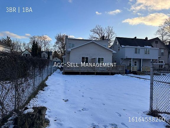 2nd image of 439 Carrier St NE