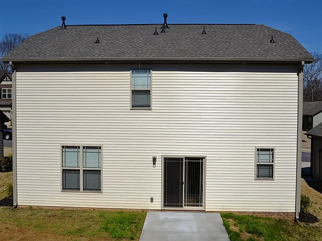 112 Summerdale Dr — Photo 14