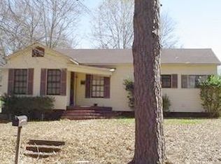 1215 N Miles Ave, El Dorado, AR 71730