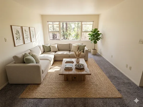 Avante Apartments - Charming, Centrally Located Building with Off Street Parking!, 525 Bellevue Ave E APT 207, Seattle, WA 98102
