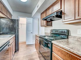 10 West Apartments, Indianapolis, IN 46214