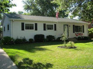 37 Friars Ln, Springfield, IL 62704