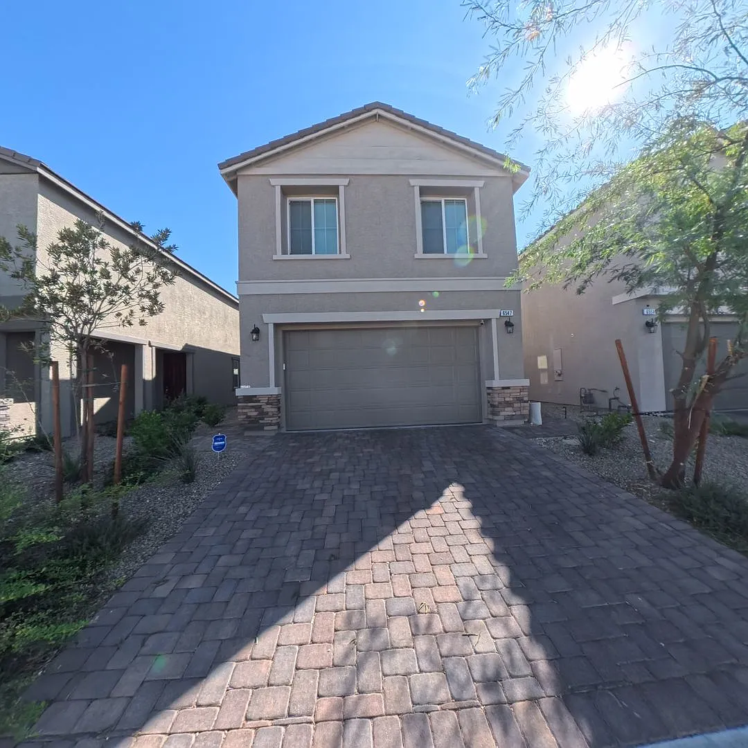 Las Vegas 3-Bed Home For Rent. — Photo 1