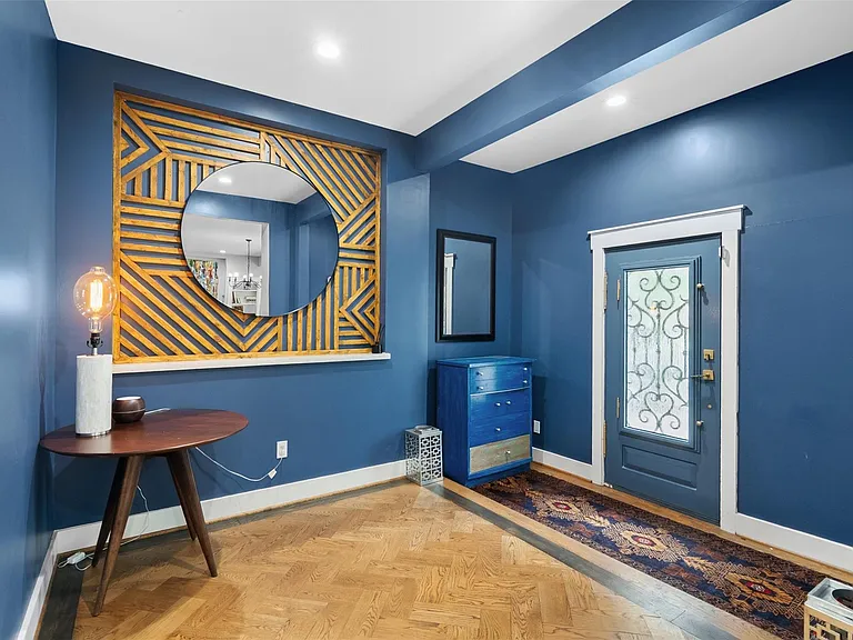 4503 McKinney St — Photo 5