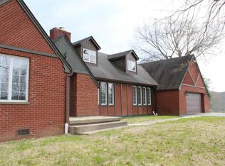 8100 Shaw Ave, Hamlin, WV 25523