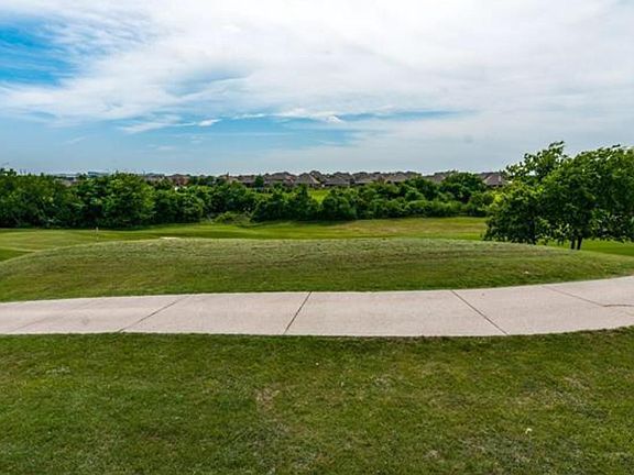 3rd image of 15821 Mirasol Dr