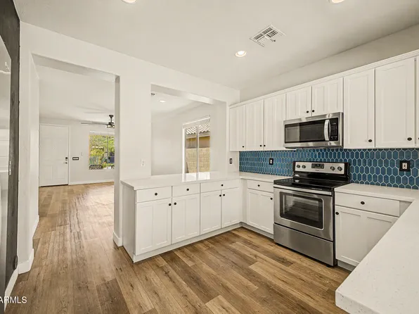 2618 W WAYNE Lane, Anthem, AZ 85086