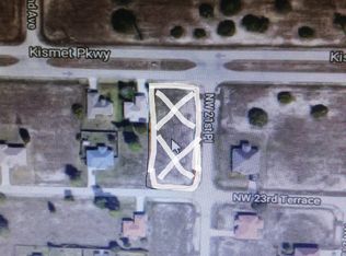 2114 Kismet Pkwy W, Cape Coral, FL 33993