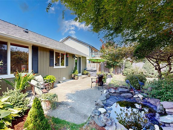 4th image of 11317 222nd Avenue Ct E