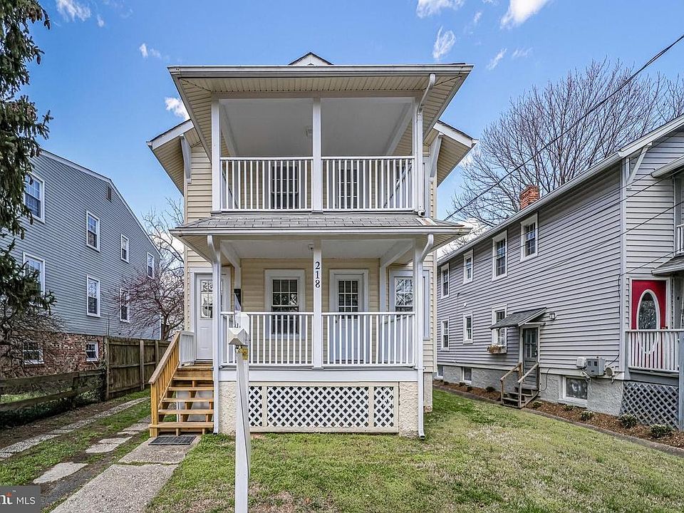 Front of up-down duplex.