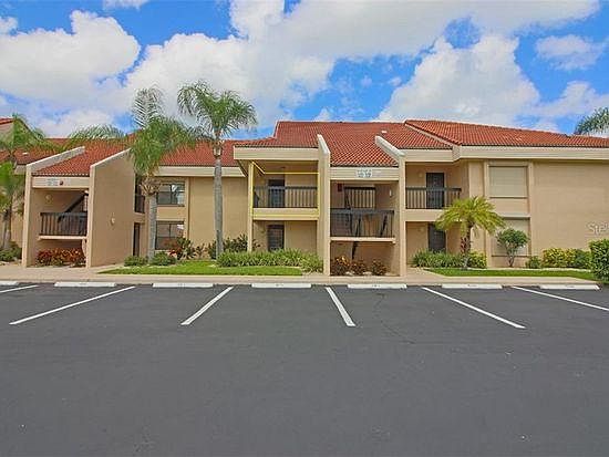 2nd image of 3256 White Ibis Ct Unit 47