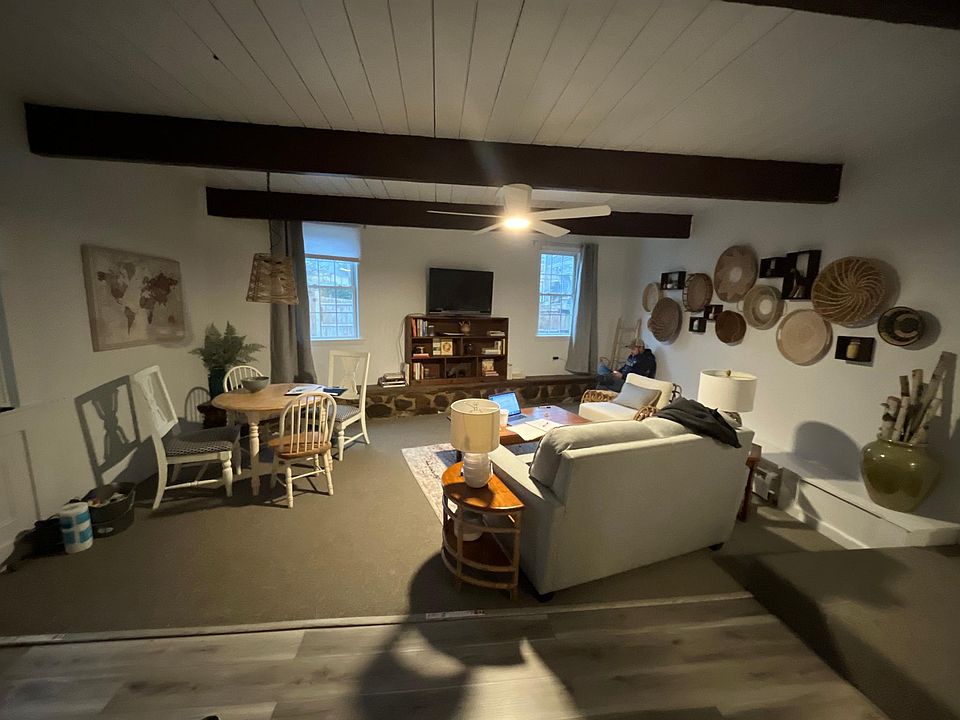 2nd image of 62 Franklin St #4