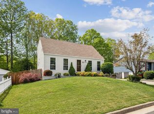 14324 Southgate Ct, Woodbridge, VA 22193