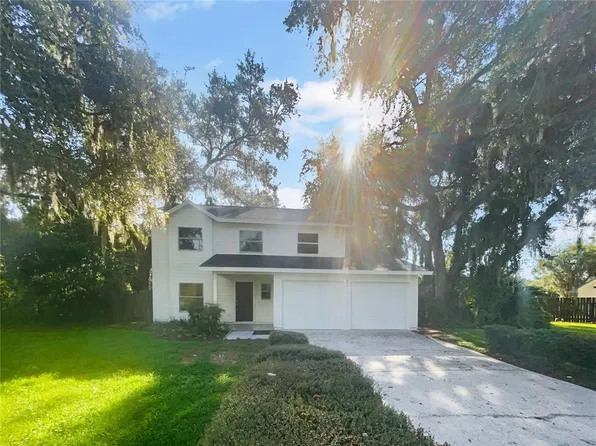 807 Old Darby St, Seffner, FL 33584