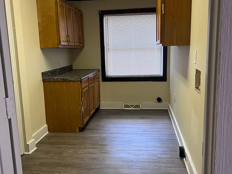 1846 Yankee Rd — Photo 5