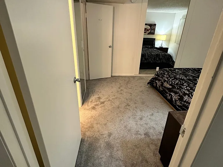 575 S Royal Crest Cir #24 — Photo 7