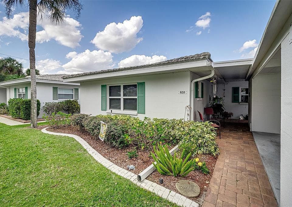 1st image of 651 Cottage Ln