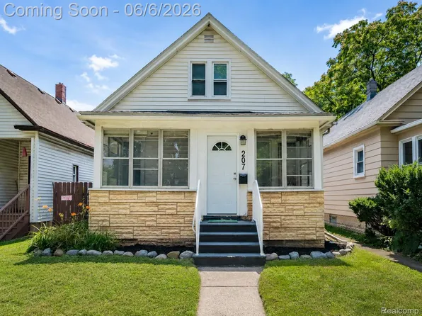 207 Richter St, River Rouge, MI 48218