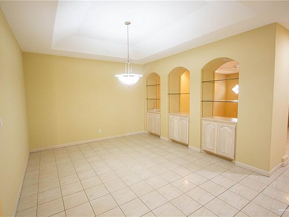 3rd image of 5021 N 1st Ln