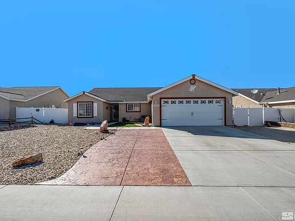 2nd image of 1328 White Bluffs Cir