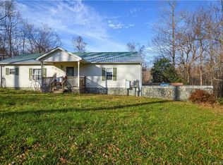 167 Alexander Farm Rd, Harmony, NC 28634