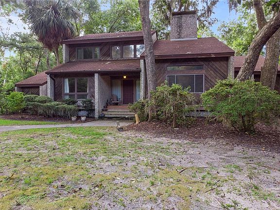 2nd image of 105 Alder Cir