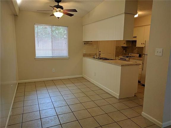 5th image of 1811 Teton Dr #B