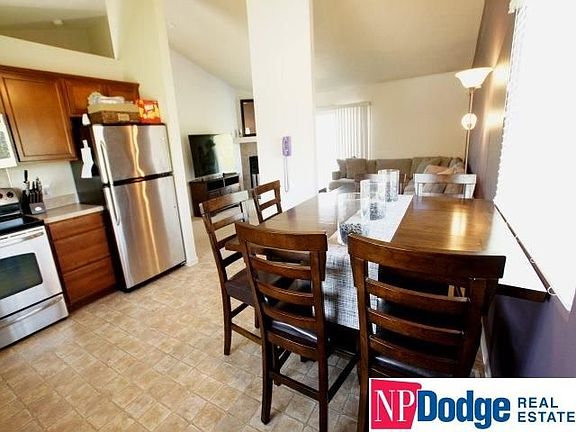 4th image of 10806 Winding River Dr