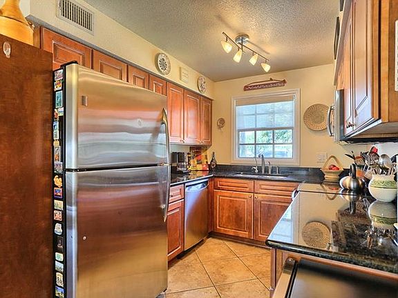 5th image of 4957 Cobia Dr SE