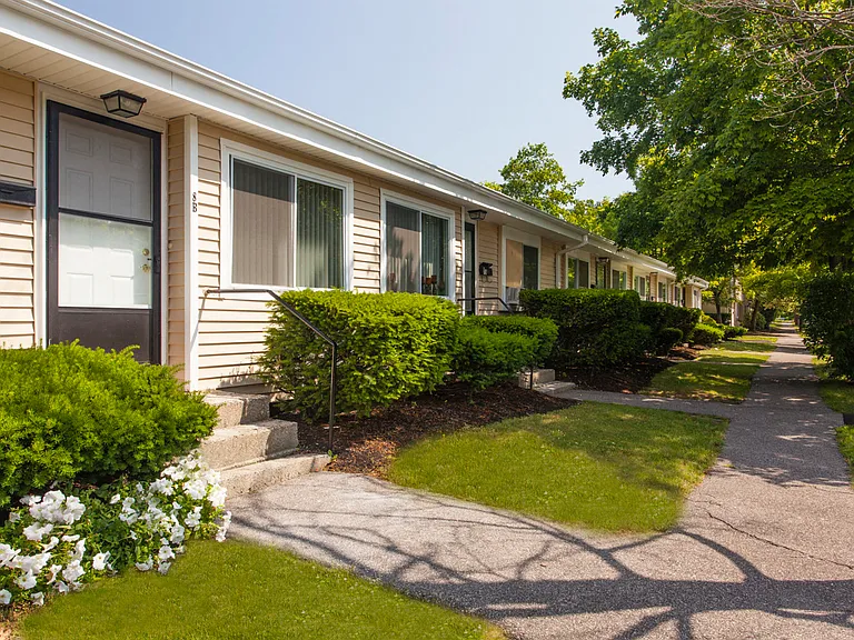 Chestnut Place Townhomes — Photo 27