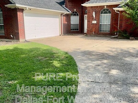 2nd image of 3507 Blue Forest Dr