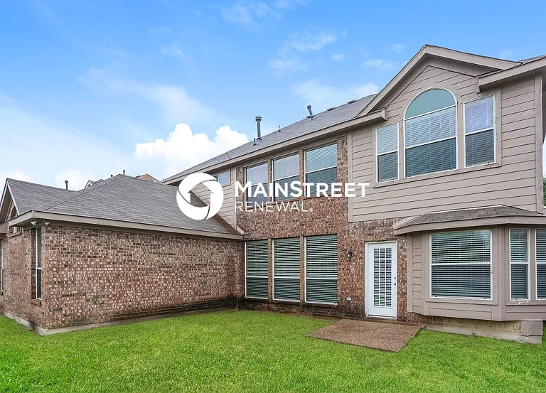 749 Mulberry Ln — Photo 15