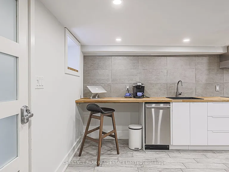 95 Parkside Dr #REAR — Photo 8