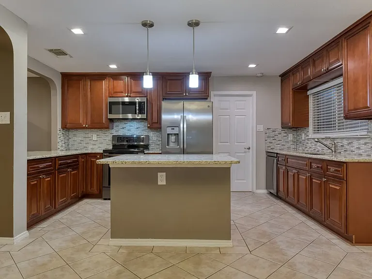 8335 Bent Meadow Dr #BENTMEADOW8335 — Photo 8