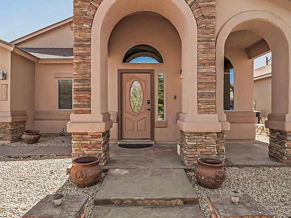 4th image of 3133 Clearbrook Pl